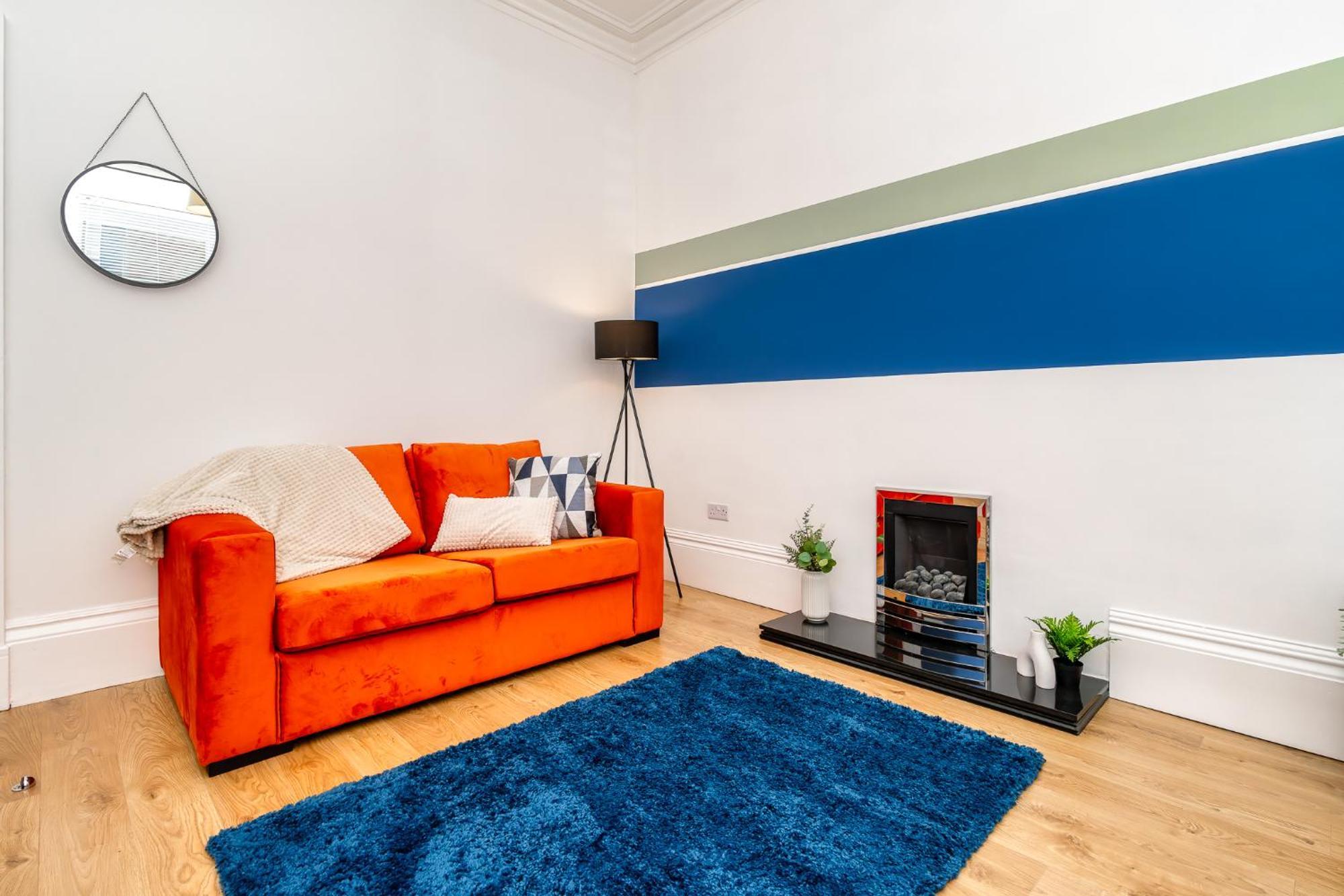 Cosy Retreat - Charming 2-Bed Apartment Гринок Экстерьер фото